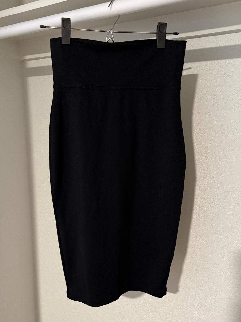 bebe Black High-Waist Pencil Skirt